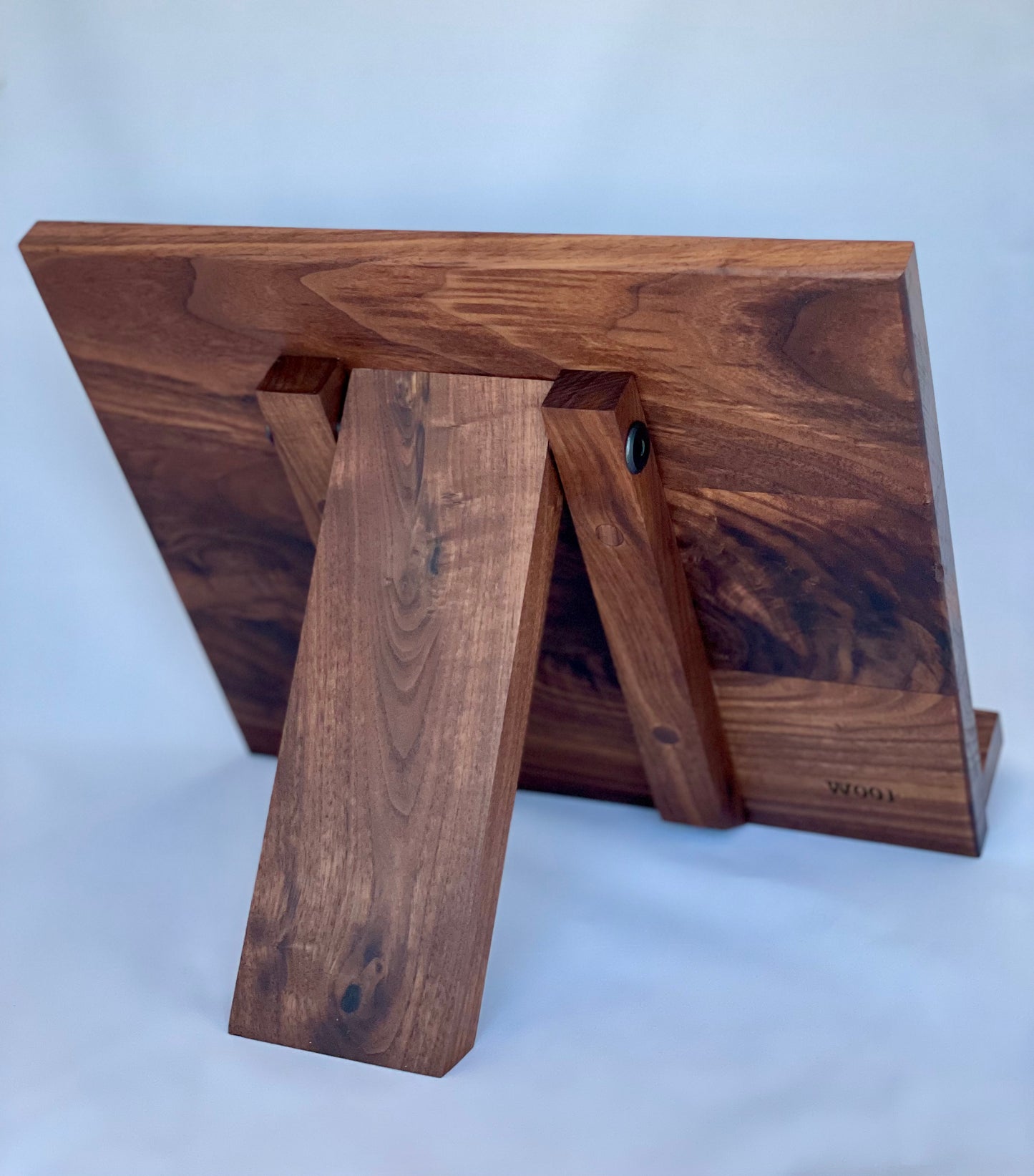 Walnut cookbook stand W001